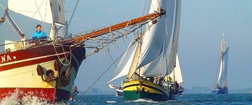 Segeln mit platbodenschiffe auf IJsselmeer und Wattenmeer